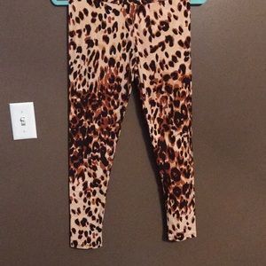 Os Lularoe leopard/cheetah print